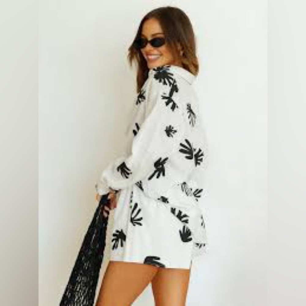 Commense Chill Life Plant Print Shorts Set - Picture 3 of 11